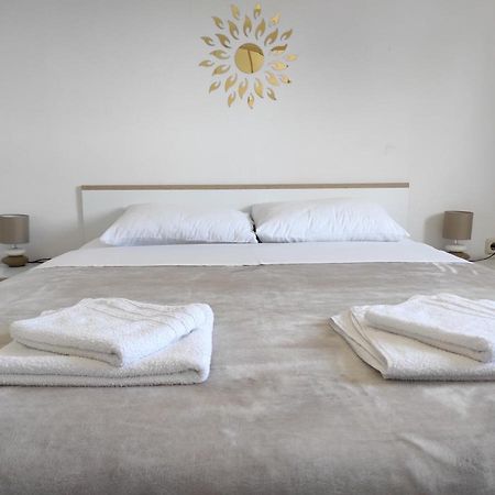 Apartman Eli 2 Rovigno Esterno foto